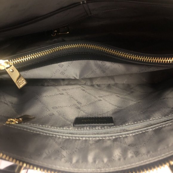 Authentic Guy Laroche Paris Saffiano Satchel Tote - Picture 10 of 12